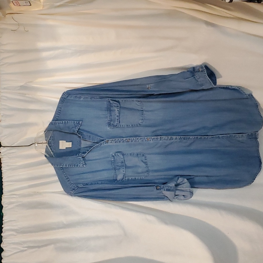 Chico's Chambrey Button-down